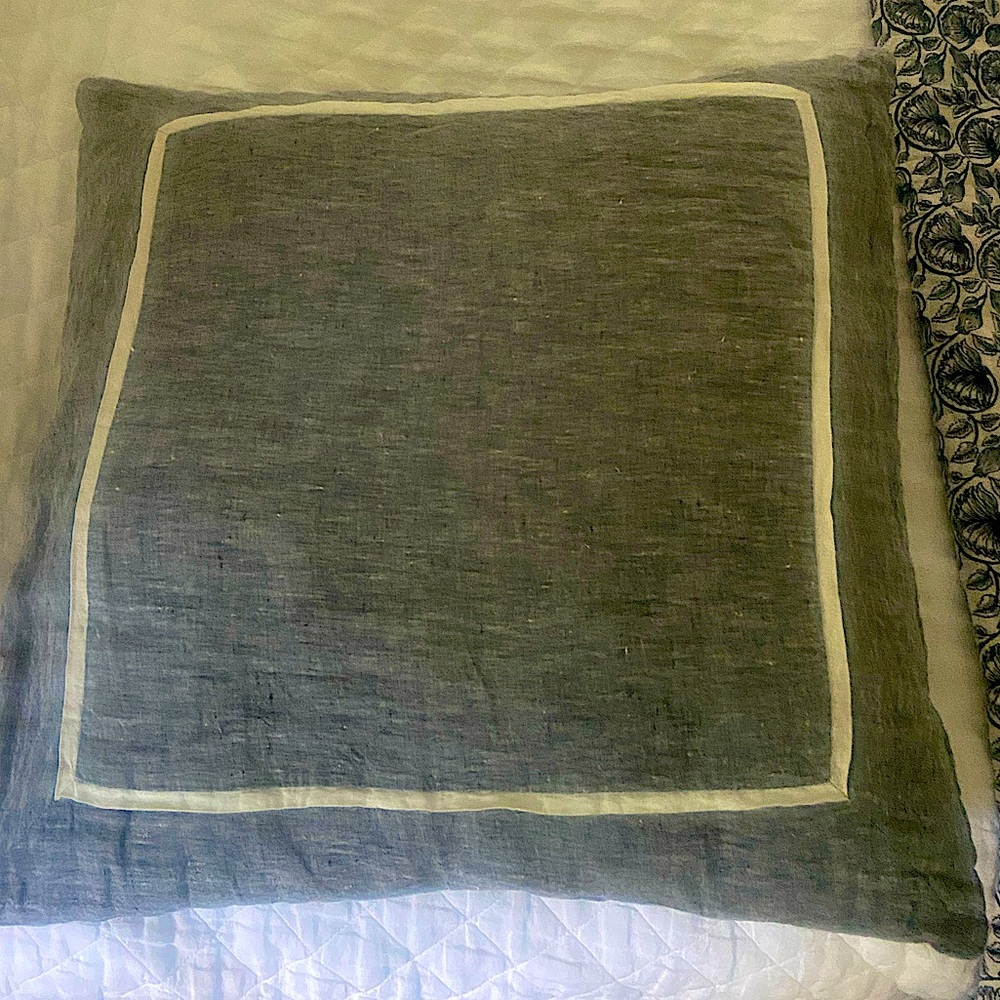 3 EURO linen sham covers